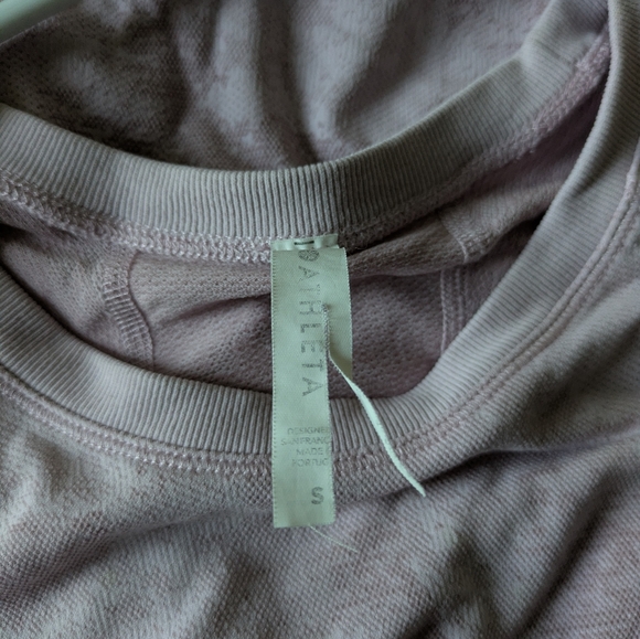 Athleta Momentum Camo Long Sleeve - Picture 3 of 3